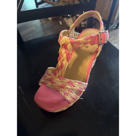 Torrid Womens Strap Size 7.5 Wide  Platform Shoes Raffia Pink Chunky Sandals - Picture 1 of 5